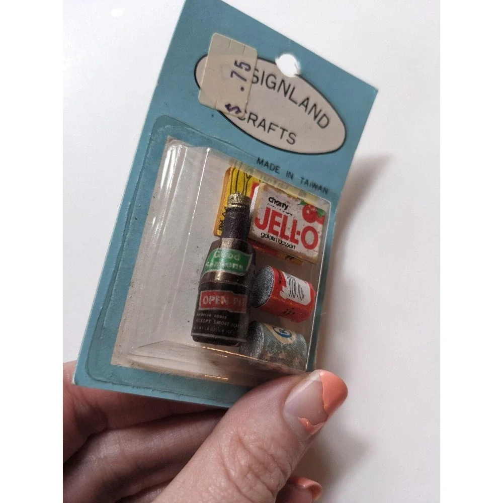 Vintage Dollhouse Miniature Groceries Kitchen Jello Crisco Bullion Cookbook NOS
